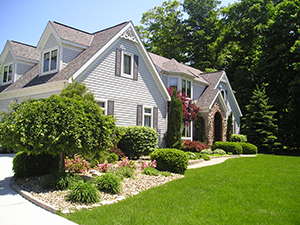 Landscapers and Lawncare Services in Hartsville, TN